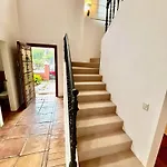 Villa Puerto Banus Private Pool And Garden