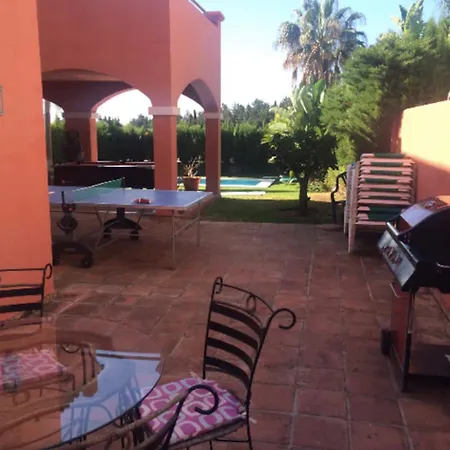 Puerto Banus Private Pool And Garden Вілла Марбелья