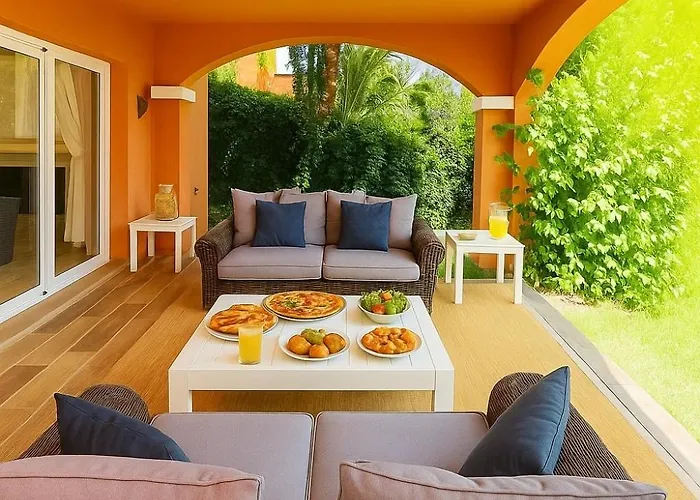 Puerto Banus Private Pool And Garden