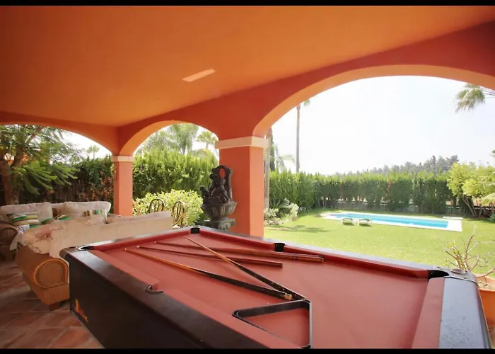 Villa Puerto Banus Private Pool And Garden