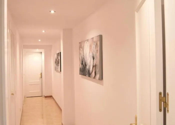 Puerto Banus Private Pool And Garden Вілла