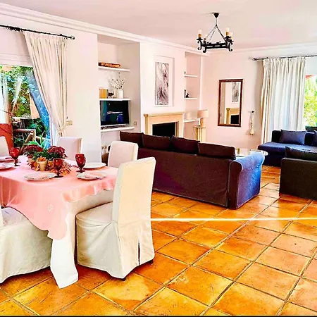 Puerto Banus Private Pool And Garden